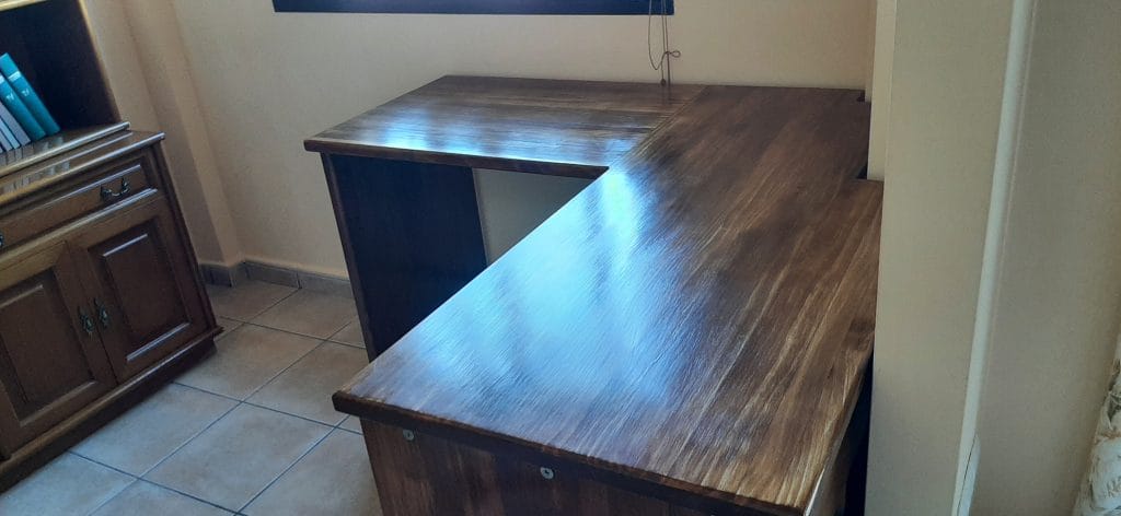 mesa de despacho con ala